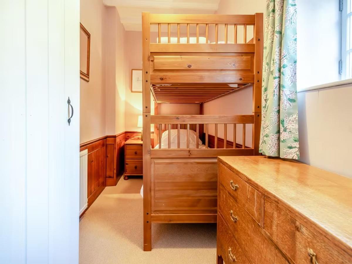Holiday home Papist Hall