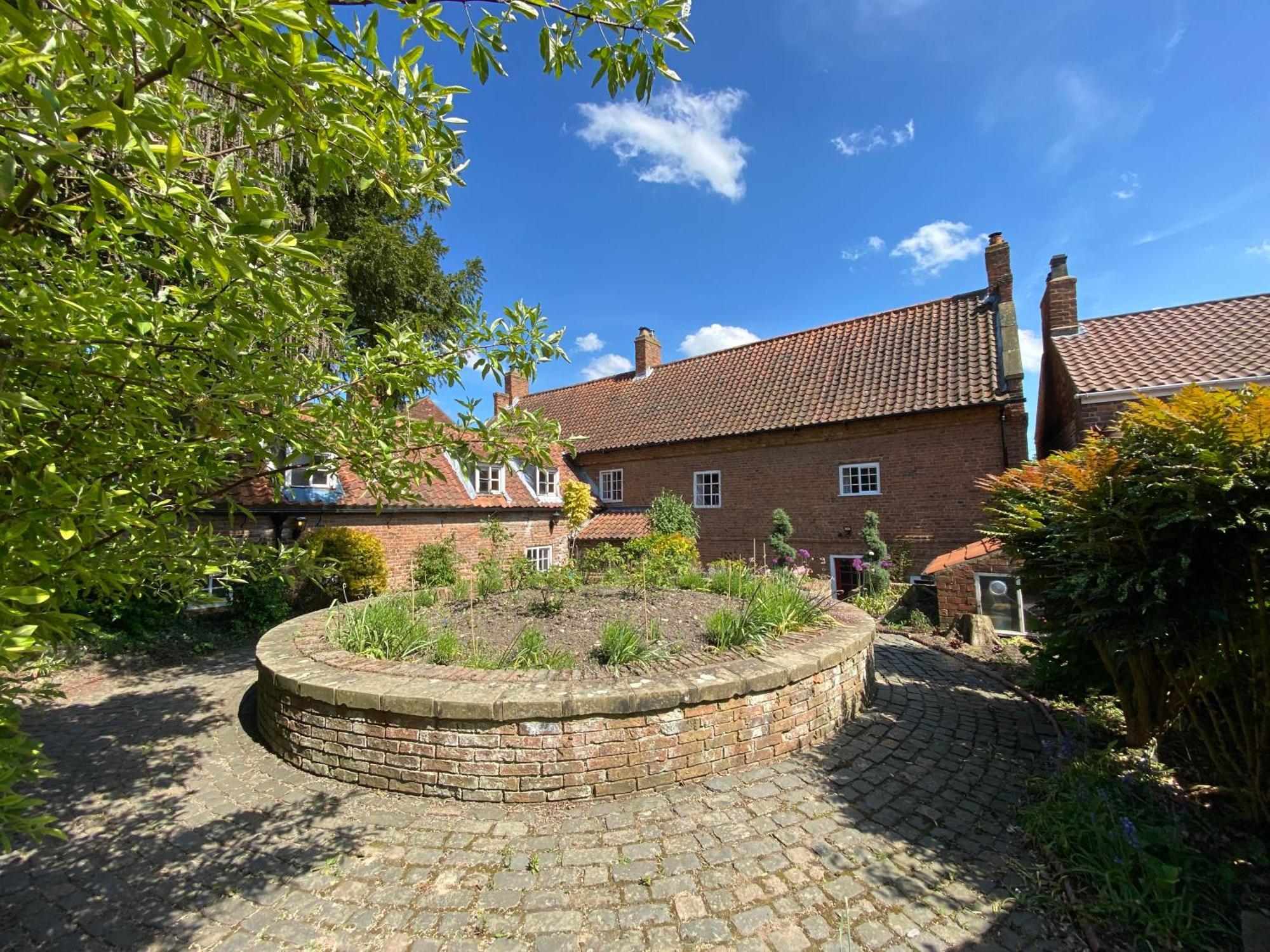 Papist Hall Holiday home