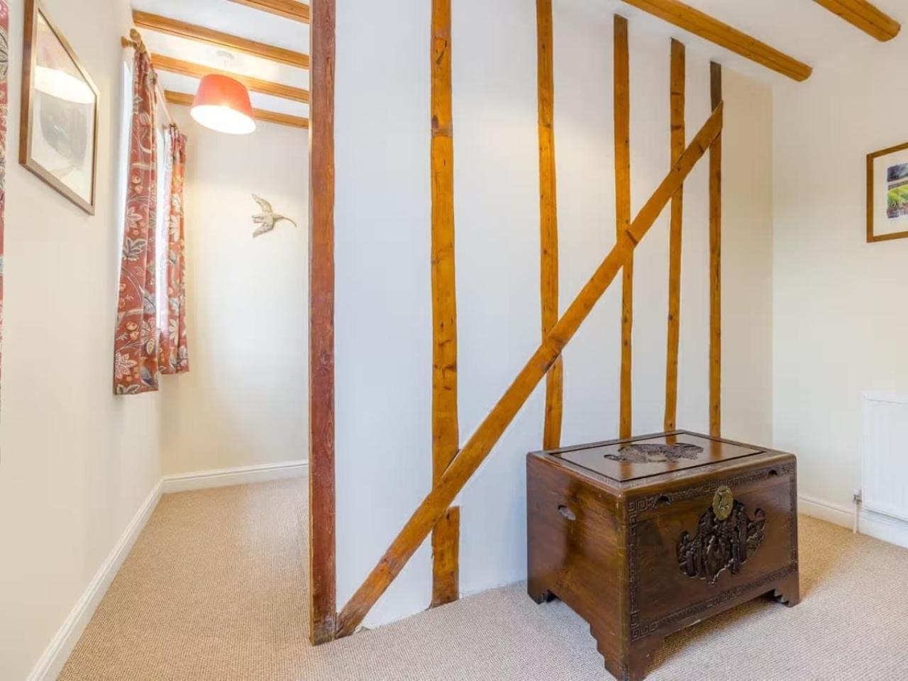 Holiday home Papist Hall